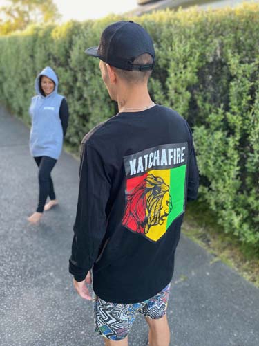 The Katchafire Shield Long Sleeve Tee is a fun, vibrant unisex tee.  With 3 prints, this is the tee that stands out!  Sleeve print, chest and back print.