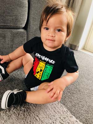 The Katchafire Baby One Love Bodysuit is a bright design, featuring the signature red, yellow, green colours.  And you can't help but think of Love Letter... One Love Baby One Love...