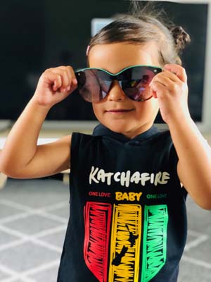 The Katchafire Kids One Love Sleeveless Hoods is a bright design, featuring the signature red, yellow, green colours.  And you can't help but think of Love Letter... One Love Baby One Love...