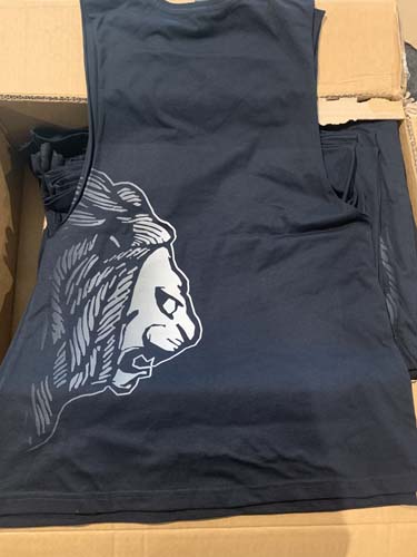 The Katchafire Lion Head Singlet is a great navy singlet for the summer.   With Katchafire on the front and a gradient lion head on the back. New in 2020.