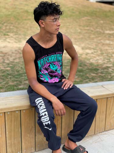 The Katchafire Shield Track Pants are here to complete the outfit and newly added to our Katchafire merchandise.  Single print down the leg in shield text with map of NZ.