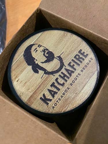 The Katchafire Herb Grinders are a 4 part grinder. Available in 2 designs – Zig Zag and Shield. Shield is available in 2 colours.