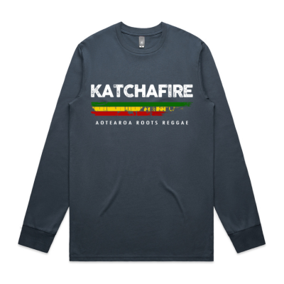 The Katchafire Distress Long Sleeve Tee is a great tee available in 5 colours. S – 5xl. Distressed logo in signature colours on front. PREORDER ONLY.