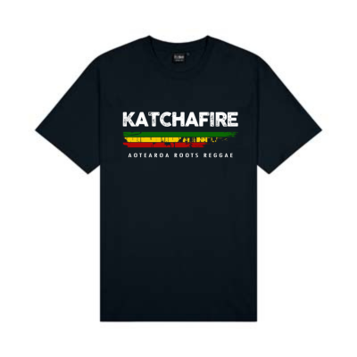 The Katchafire Distress Tee is a great tee in 5 colours. S – 5xl, 7xl, 9xl. Distressed logo in signature colours on front. PREORDER ONLY.